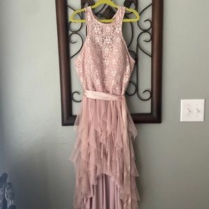 Teeze Me dress! Color is Rose Gold and it’s a size 5/6. Super comfortable.